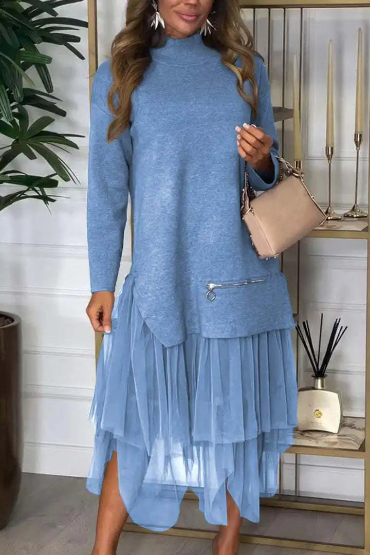 Vestido Mariana Com Detalhes Em Tule- Valoriza a feminilidade e traz charme único ao seu visual.