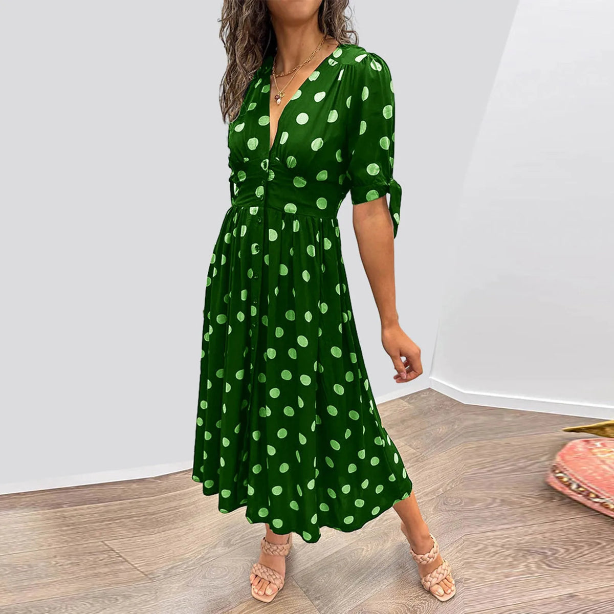 Vestido Yasmin Acinturado com Estampa Poa