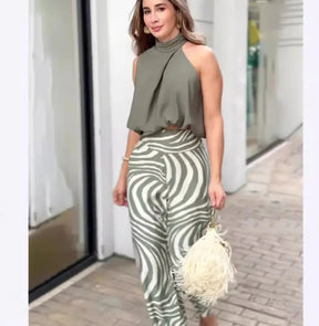 Conjunto Feminino Elegant- Sofisticação e Elegância para a Mulher Moderna