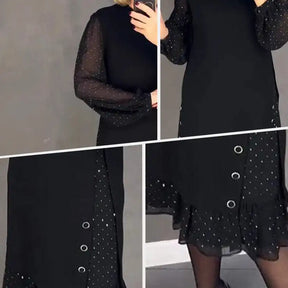 Vestido Elegante Com Detalhes em Stras e Tule