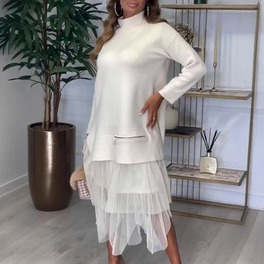 Vestido Mariana Com Detalhes Em Tule- Valoriza a feminilidade e traz charme único ao seu visual.