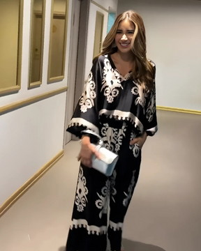 Conjunto Larissa | Decote em V -Elegância Sofisticada com Conforto Atemporal
