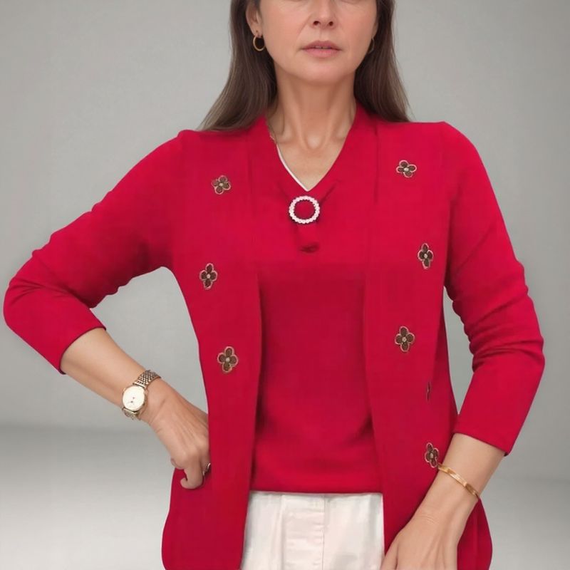 Blusinha Cardigan Luísa com Efeito Sobreposto e Aplique Floral / Elegância para Mulheres de Bom Gosto! Compre 1 e Leve 2