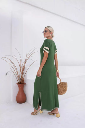 Vestido Longo Charlote - Manga Duas Cores com Fenda e Bolsos Laterais