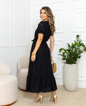 Vestido Yasmin de Algodão- Detalhes em Bordado que Encantam!